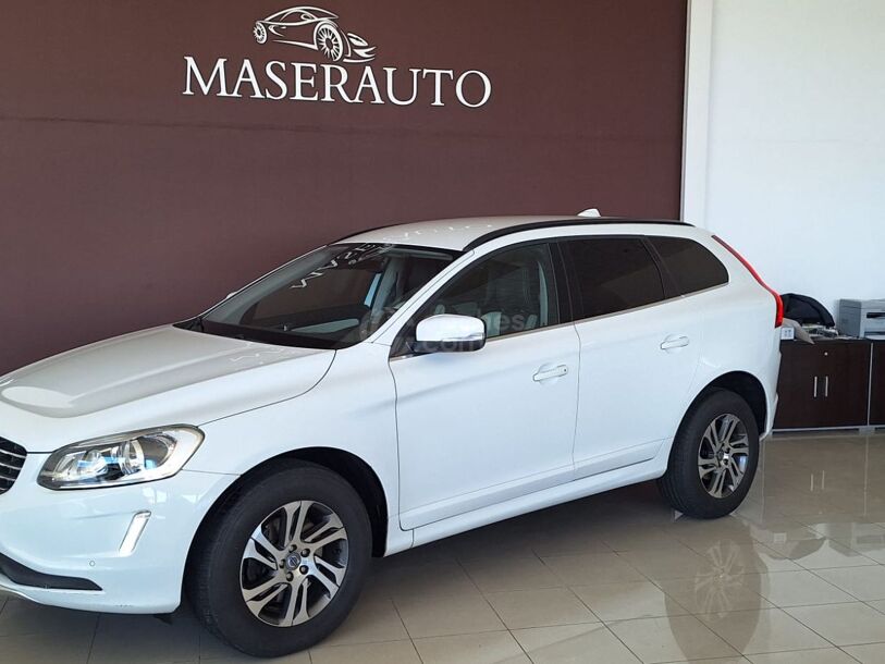 Foto del VOLVO XC60 D4 Momentum AWD 181