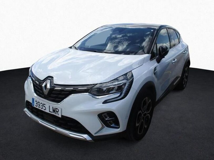 Foto del RENAULT Captur E-TECH Híbrido Enchufable SL 117kW