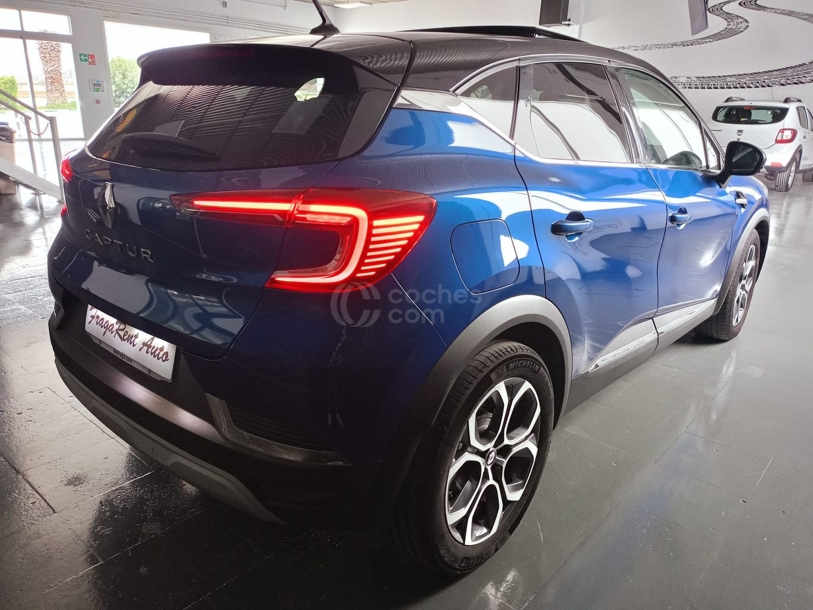 Foto del RENAULT Captur TCe GPF Micro Híbrido Fast Track 103kW