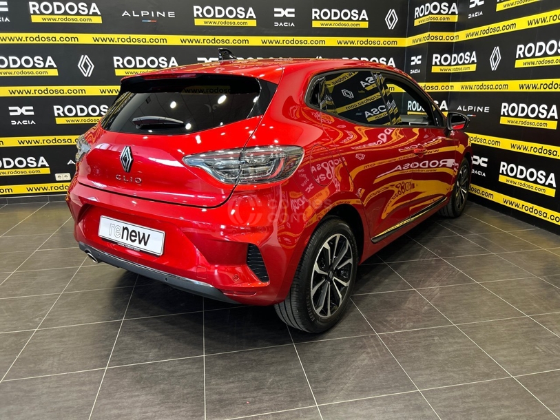 Foto del RENAULT Clio TCe Techno 67kW
