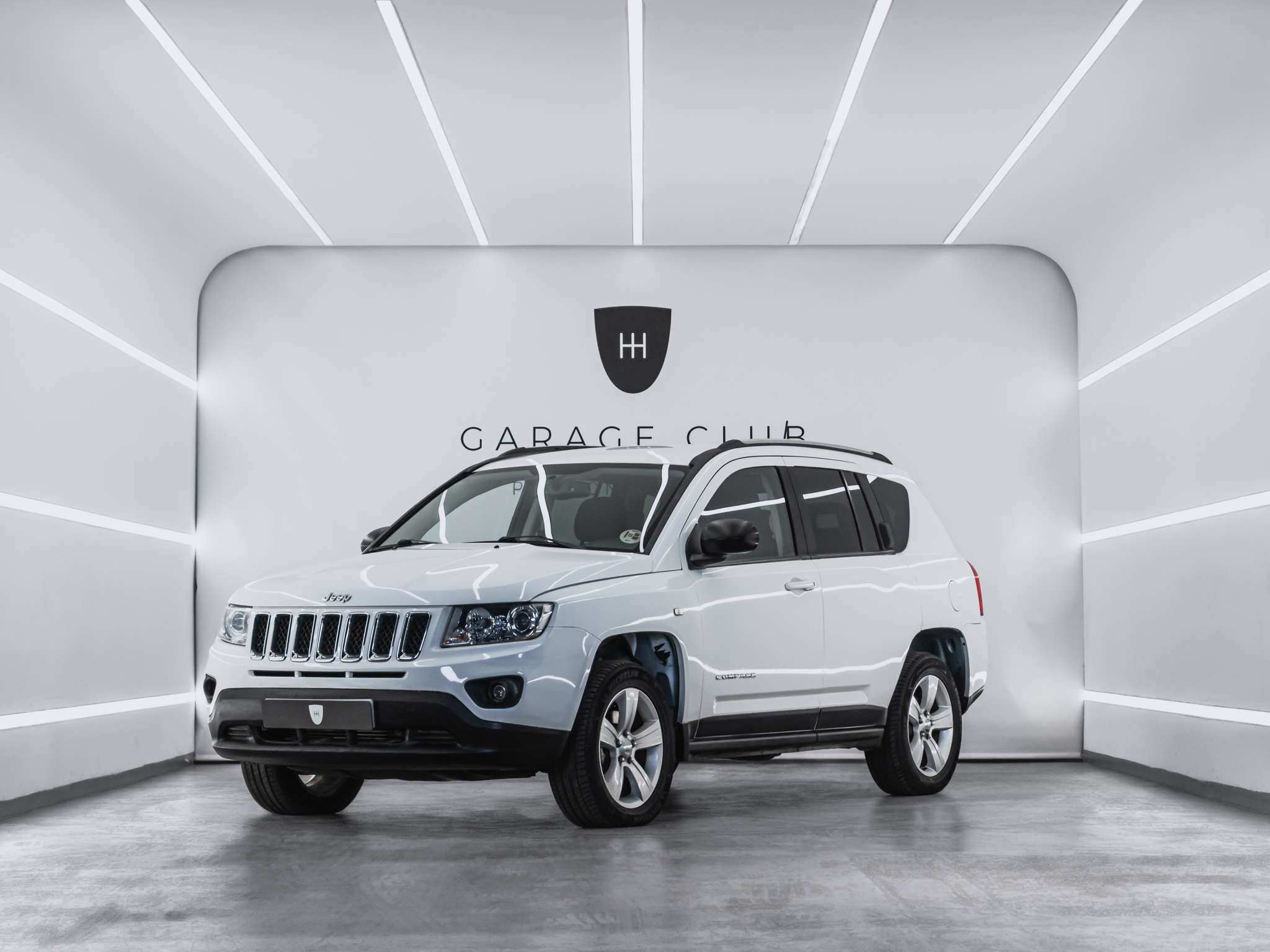 JEEP Compass (Jeep Compass 2.2 CRD 136 Sport 4x2) en Barcelona