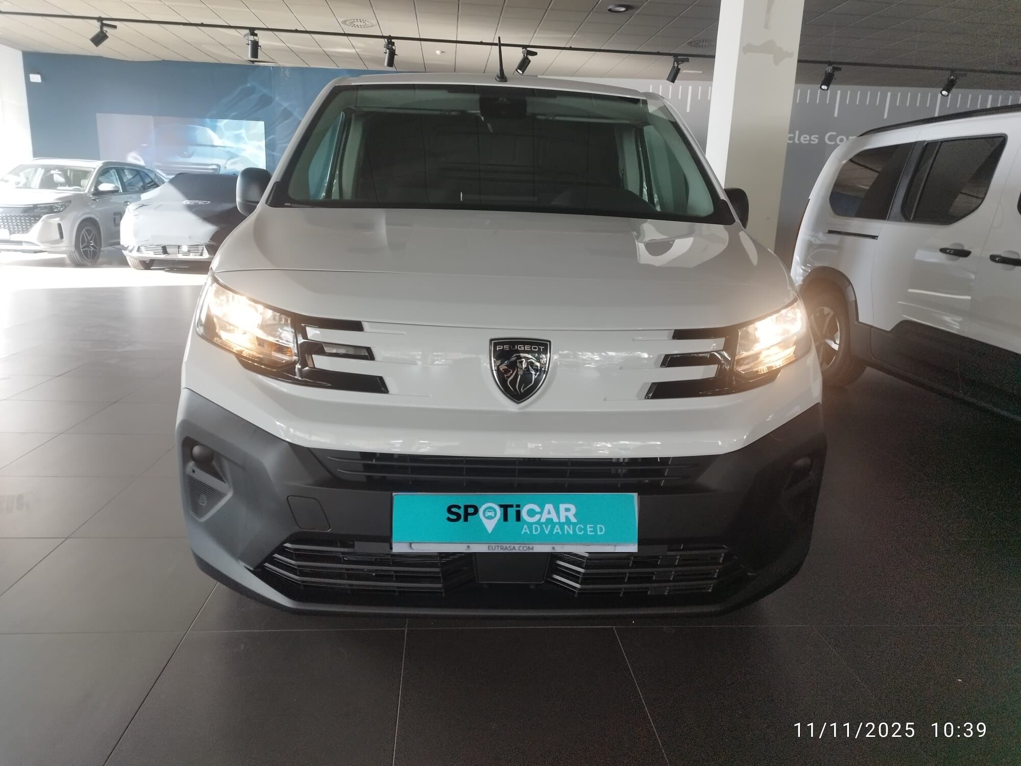 PEUGEOT Rifter (Active Business Standard BlueHDi 100) en Barcelona