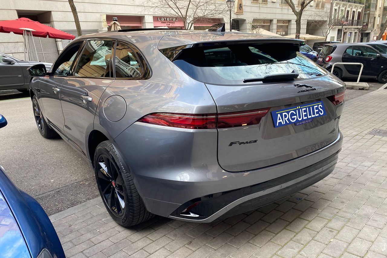 Foto del JAGUAR F-Pace 2.0 l4 PHEV R-Dynamic S Aut. AWD 404