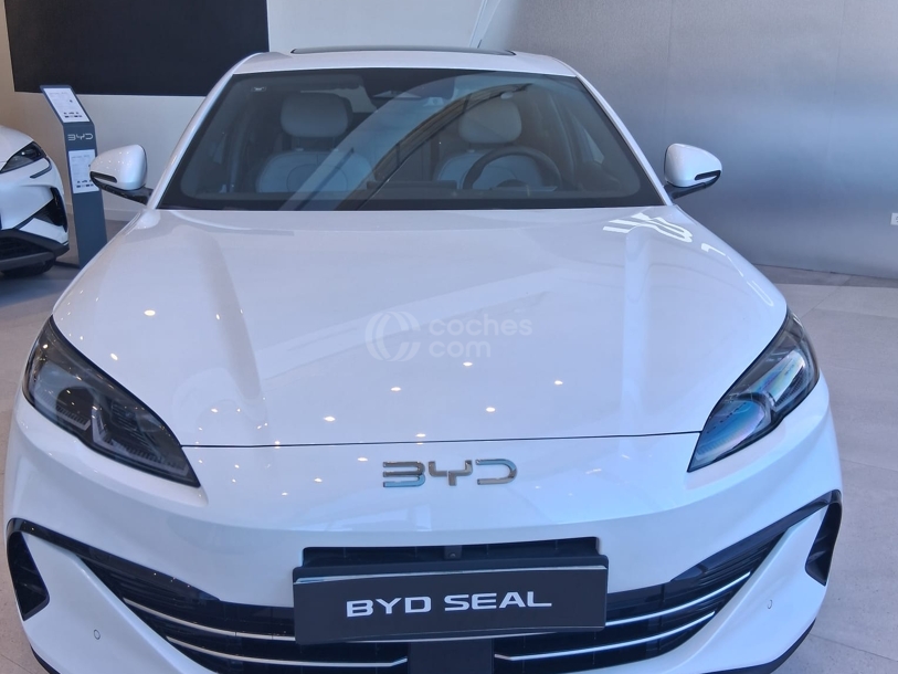 Foto del BYD Seal U Comfort 71kWh