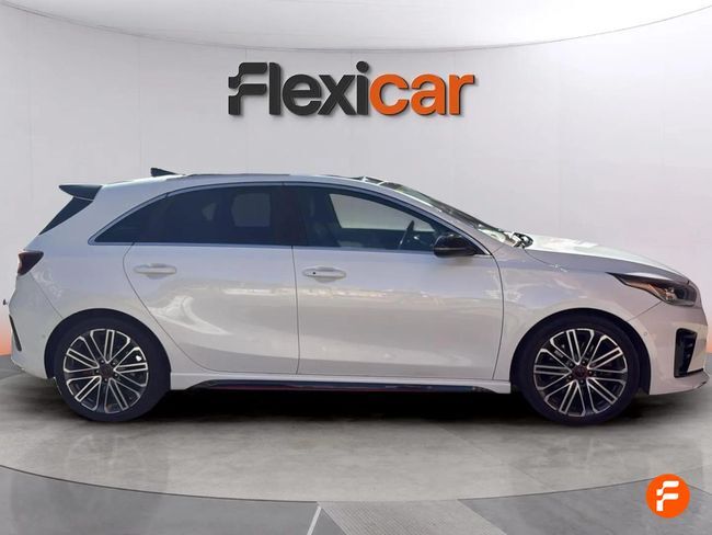 Foto del KIA Ceed 1.6 T-GDI Eco-Dynamics GT