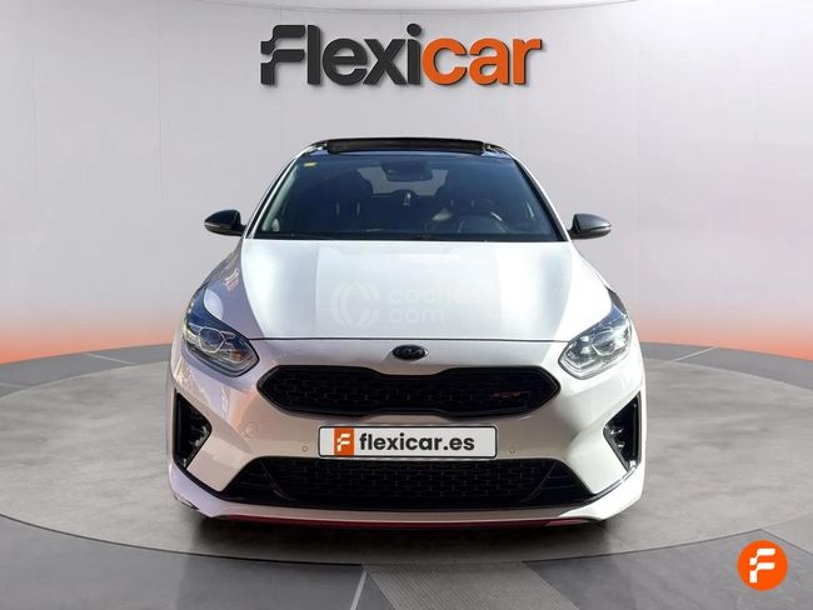 Foto del KIA Ceed 1.6 T-GDI Eco-Dynamics GT