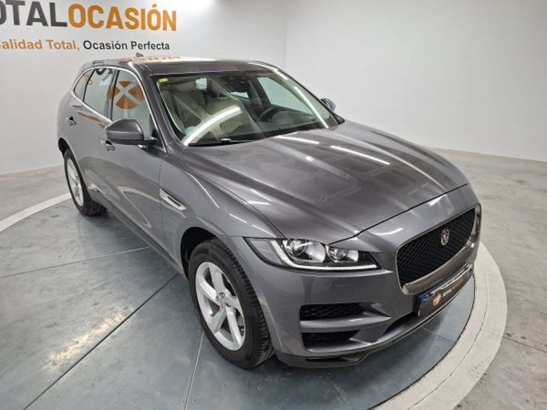 Imagen de JAGUAR F-Pace