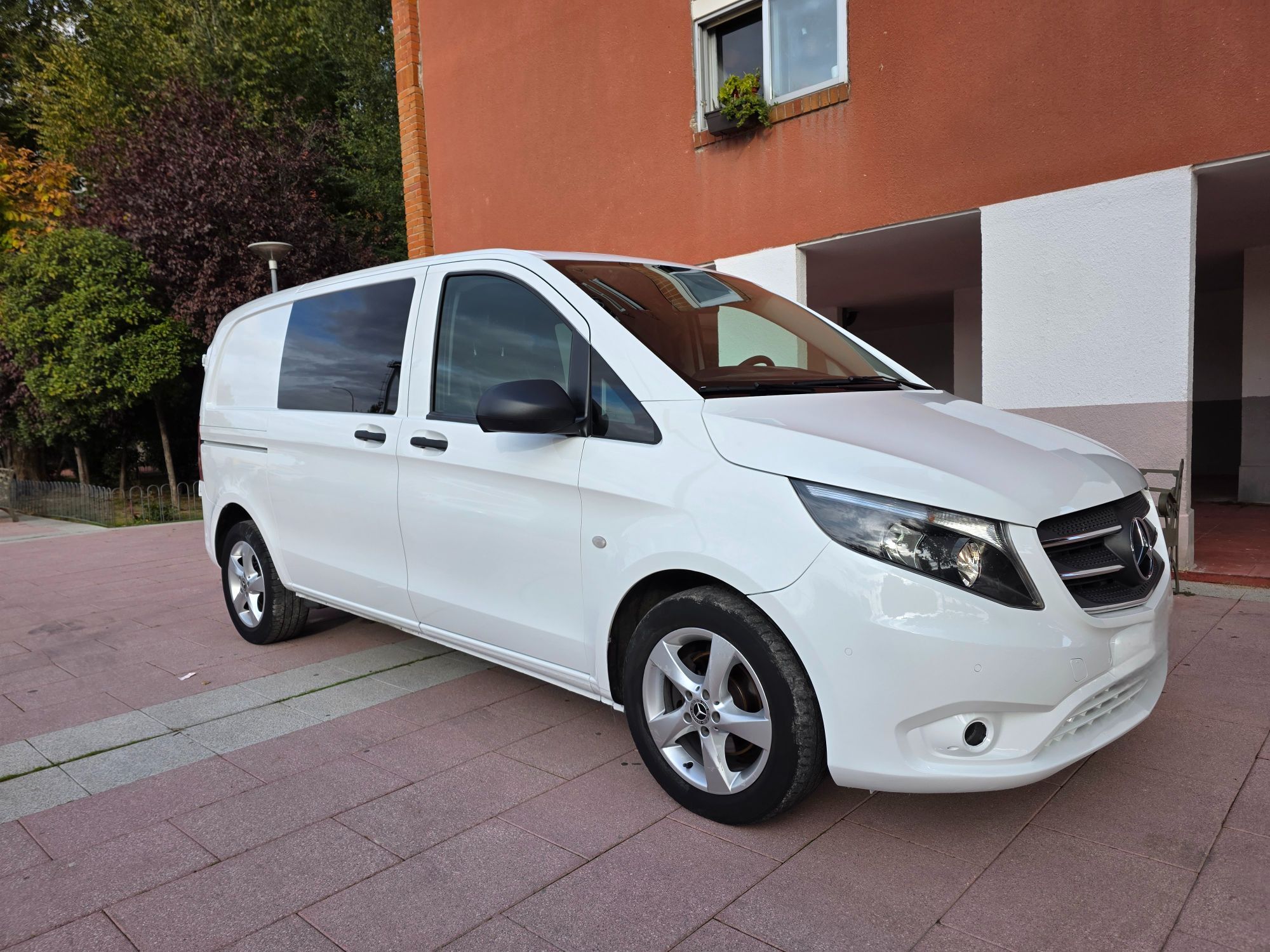 Foto del MERCEDES Vito Furgón 114CDI Compacta 7G-Tronic