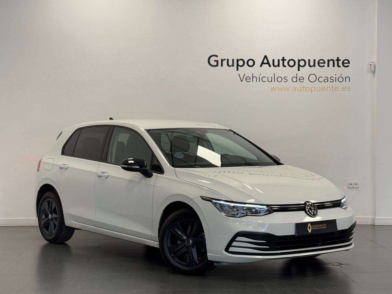 VOLKSWAGEN Golf (LIFE) en Murcia