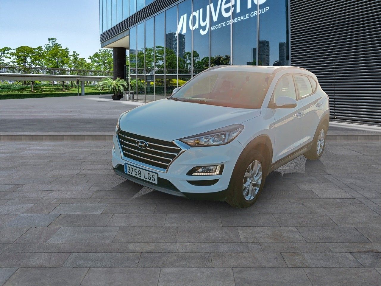 HYUNDAI Tucson (1.6 CRDI 48V SLE 4x2 85 kW (116 CV)) en Madrid