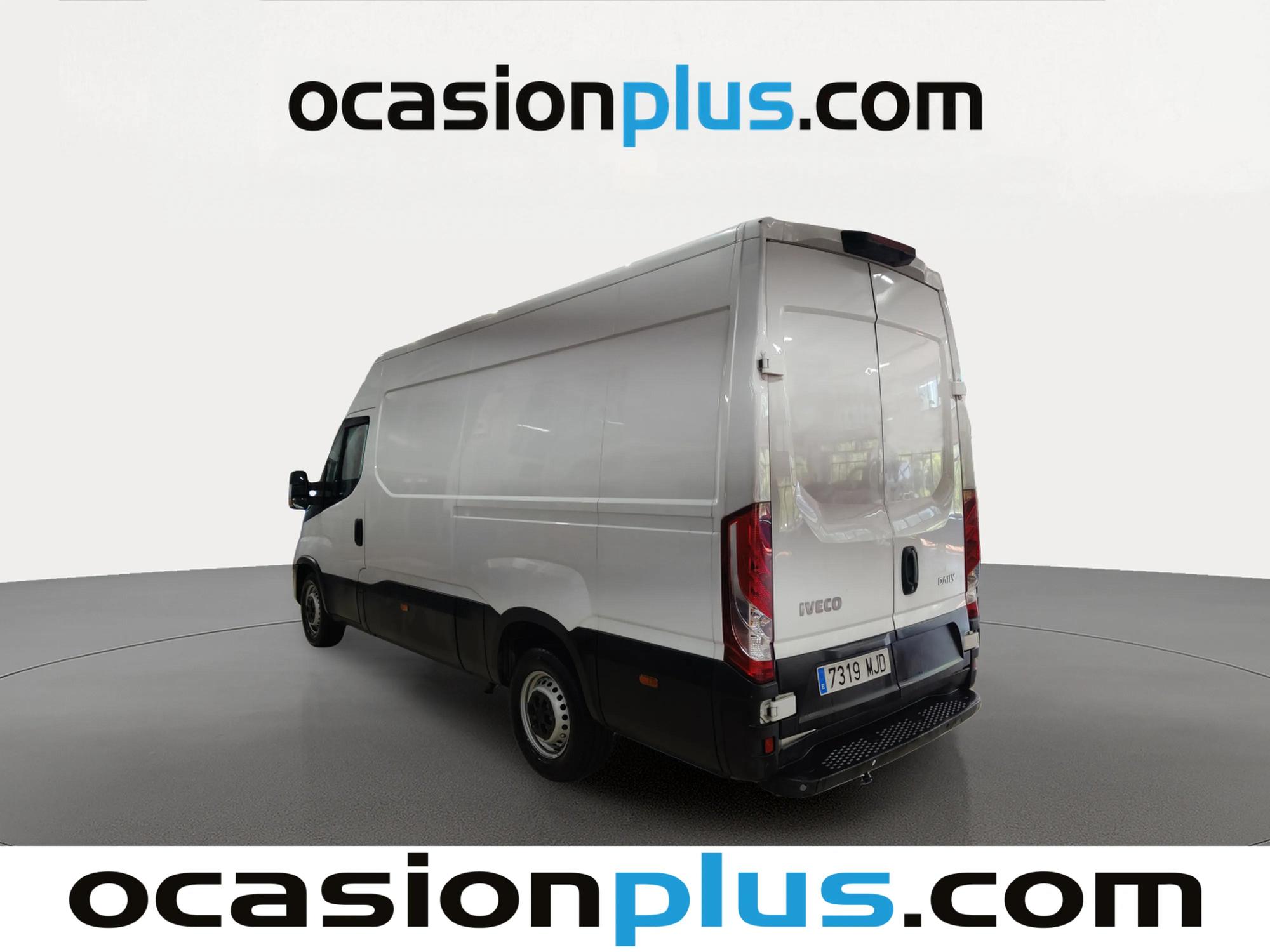 Foto del IVECO Daily Furgón 35C16 V 3520L H2 12.0 156