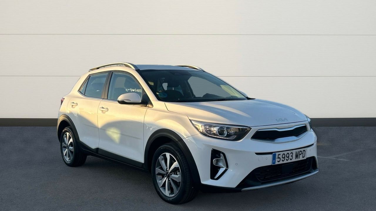 KIA Stonic (1.0 T-GDI MHEV IMT 74KW DRIVE 100 5P) en Madrid