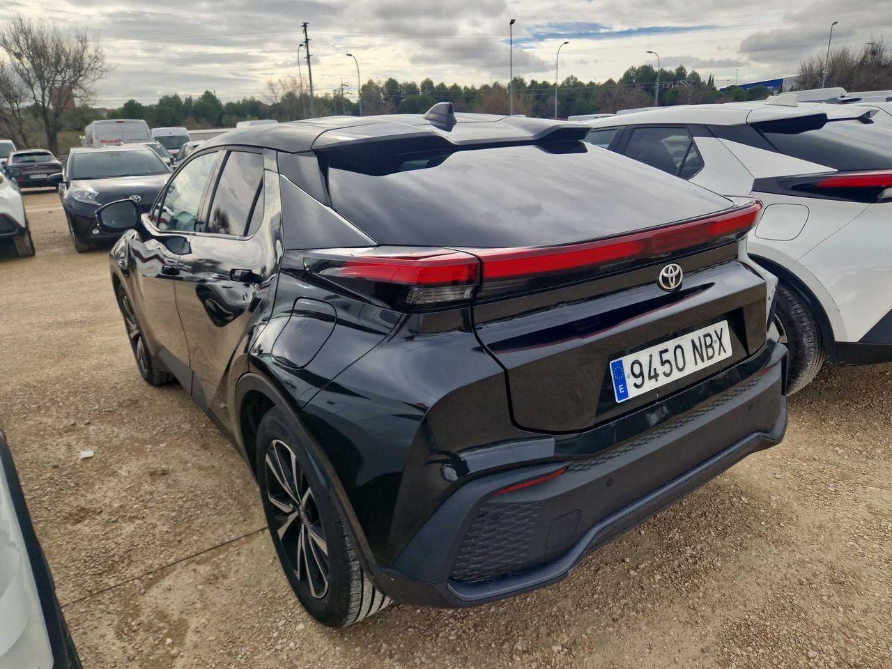 Foto del TOYOTA C-HR 200H Advance