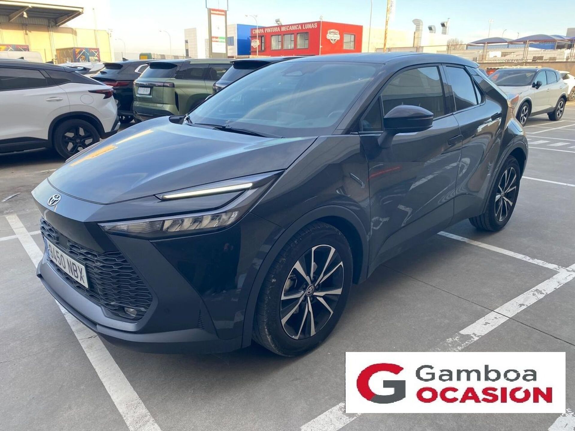 Imagen 1 de TOYOTA C-HR
