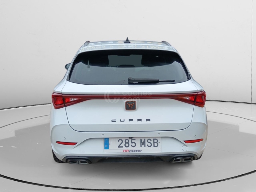 Foto del CUPRA León 1.5 ETSI DSG 110Kw