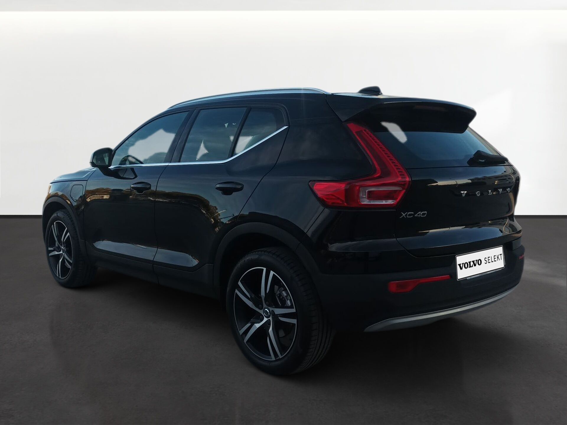Imagen 2 de VOLVO XC40