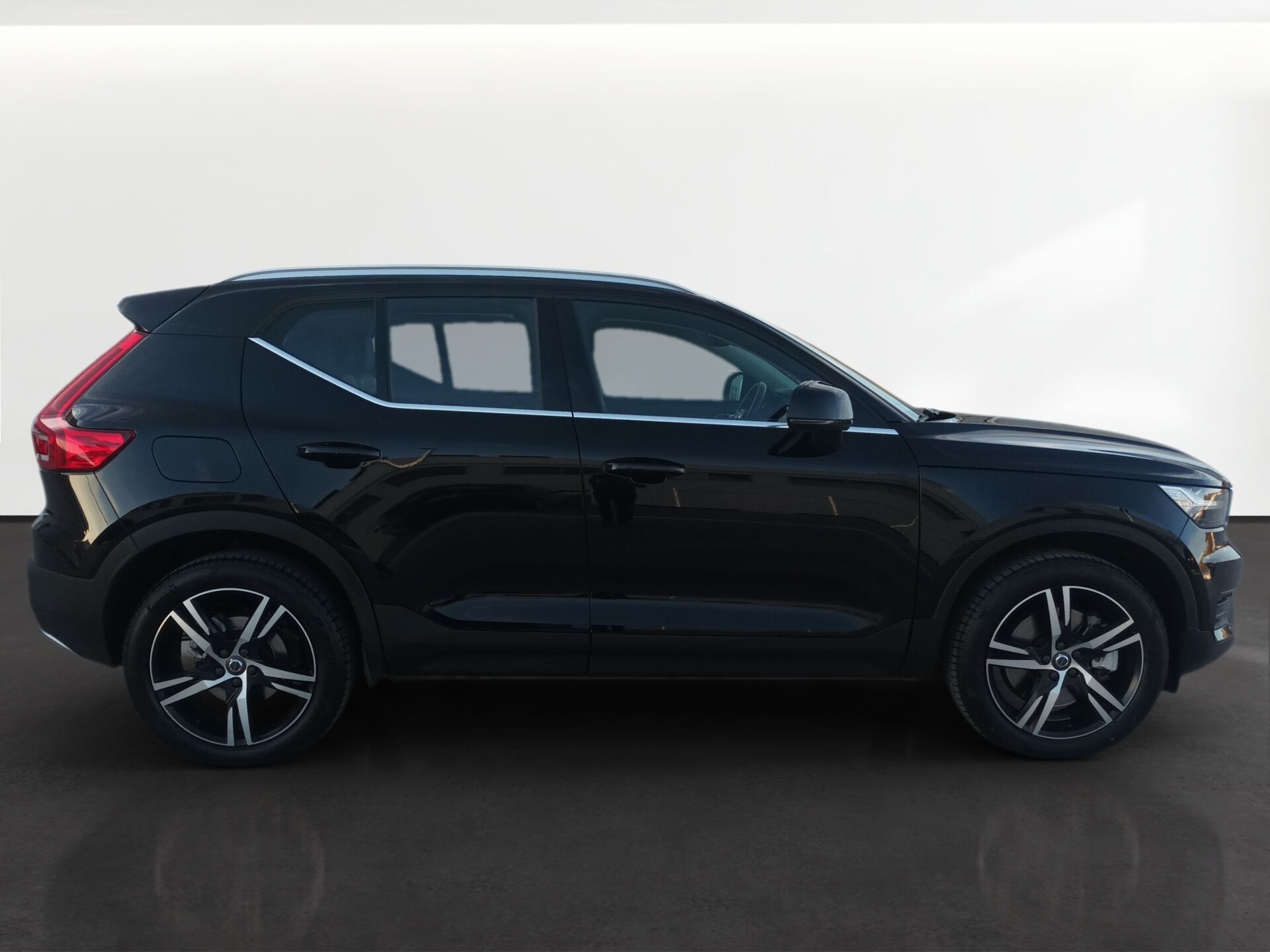Foto del VOLVO XC40 Recharge Pro Eléctrico Puro