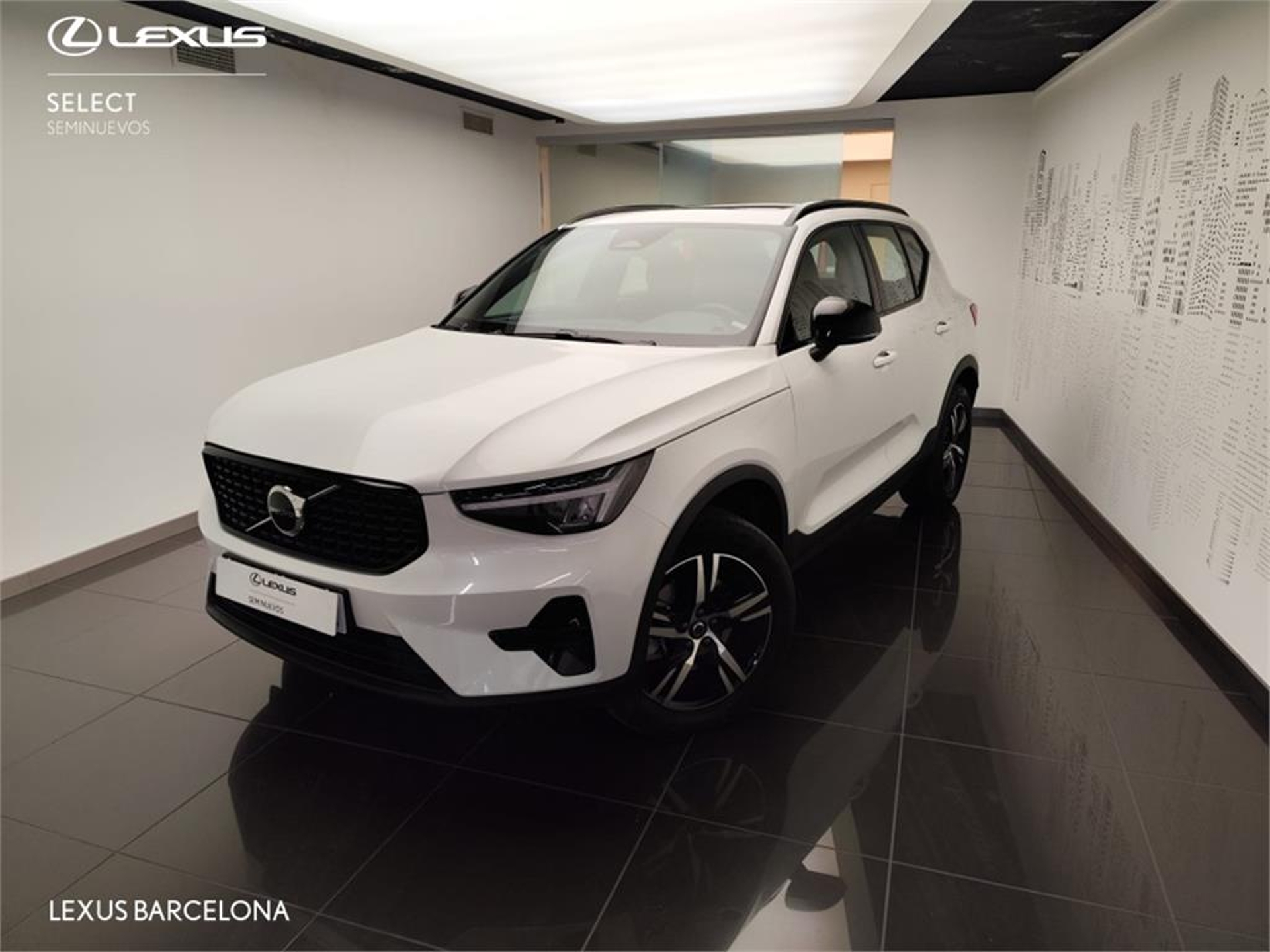 Imagen de VOLVO XC40