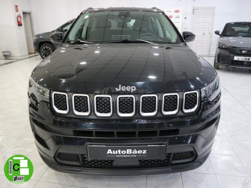 Foto del JEEP Compass 1.3 Gse T4 Longitude 4x2 130