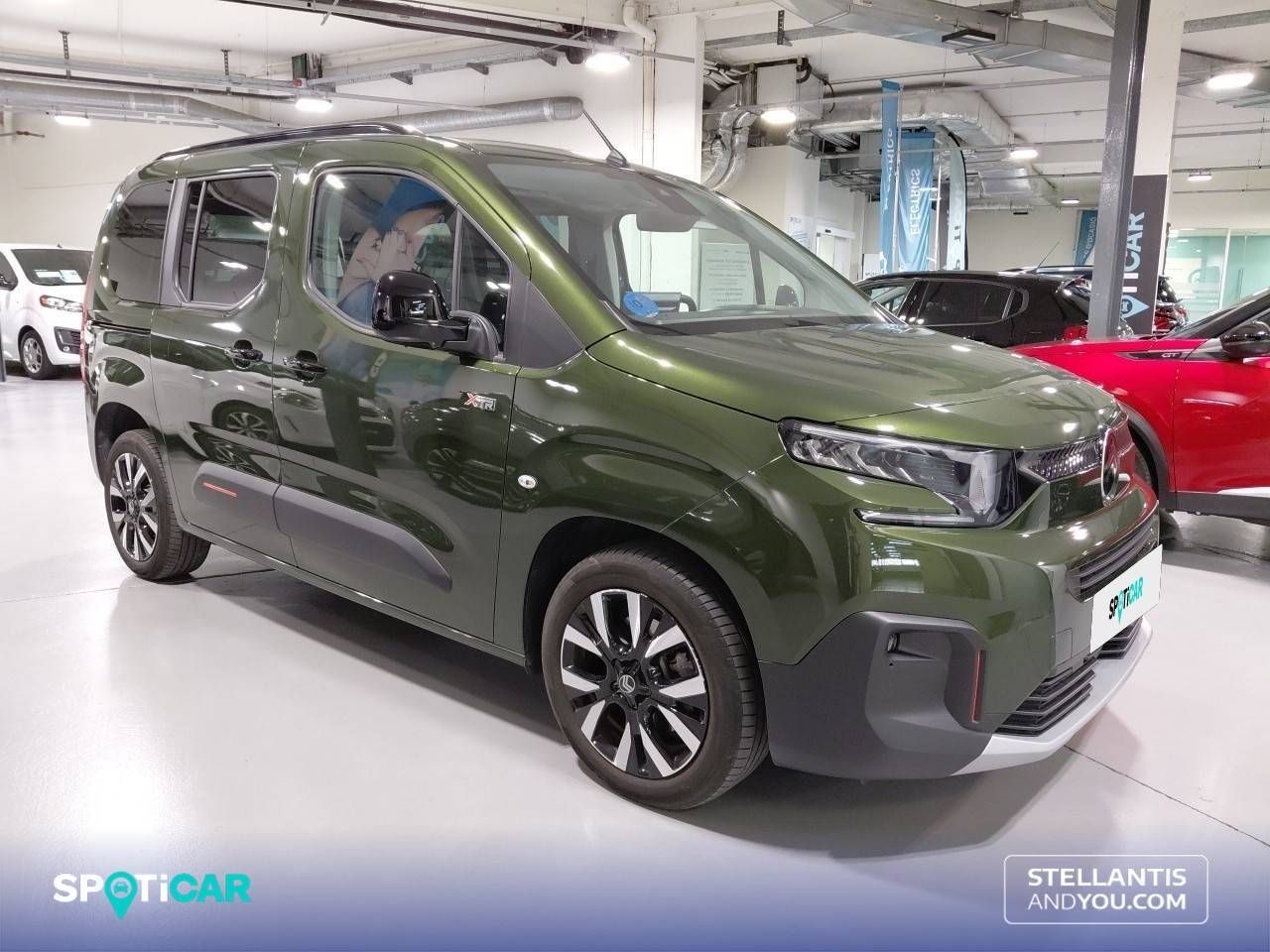 Foto del CITROEN Berlingo ë- 50kWh Talla M Max