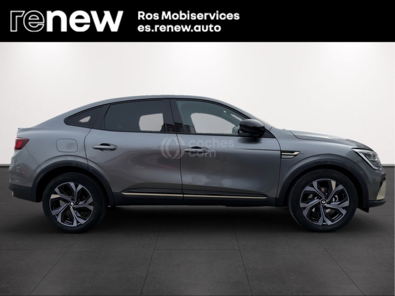 Foto del RENAULT Arkana 1.6 E-Tech Engineered 105kW