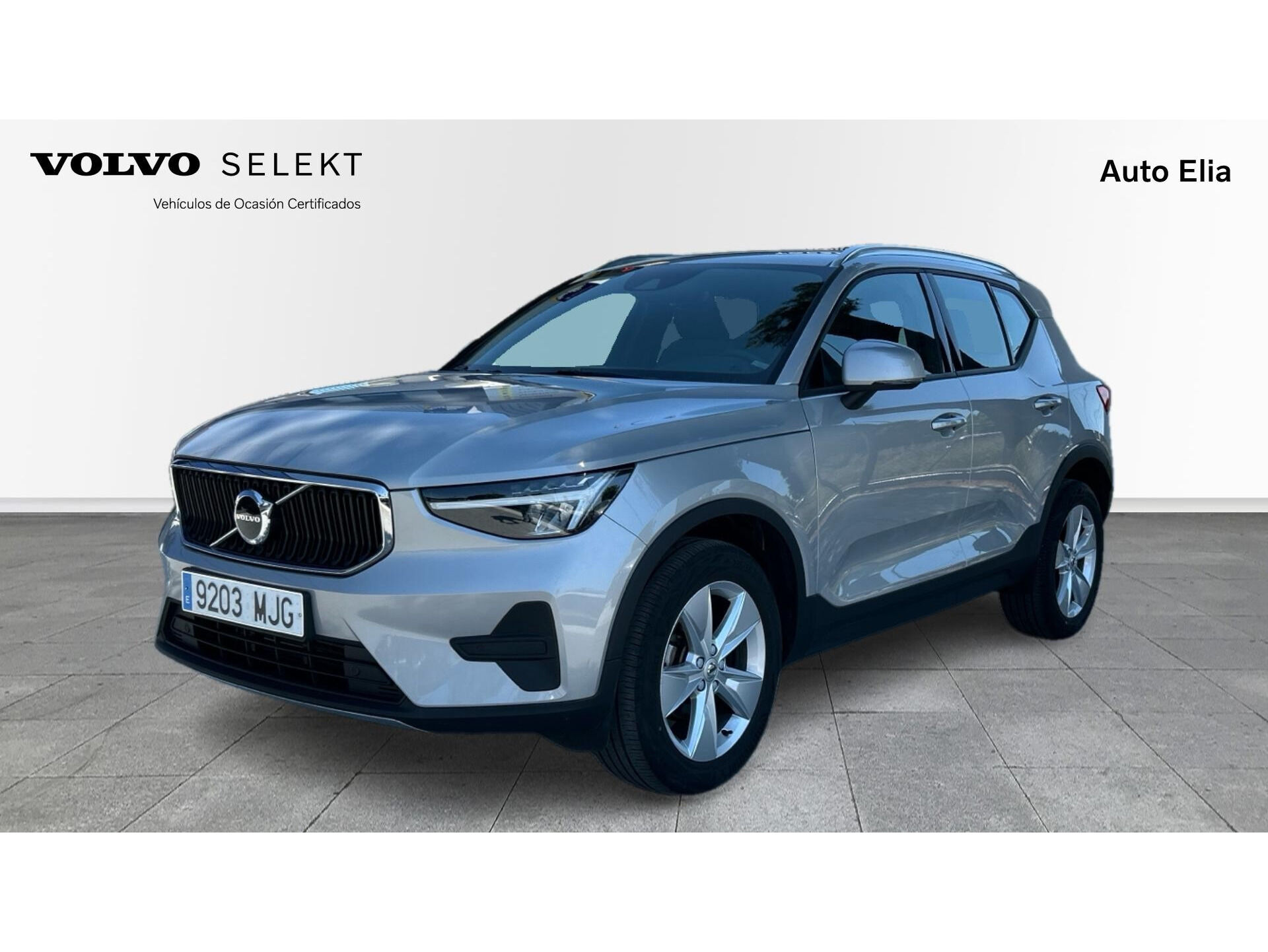 VOLVO XC40 (T2 Core Auto 95 kW (129 CV)) en Madrid