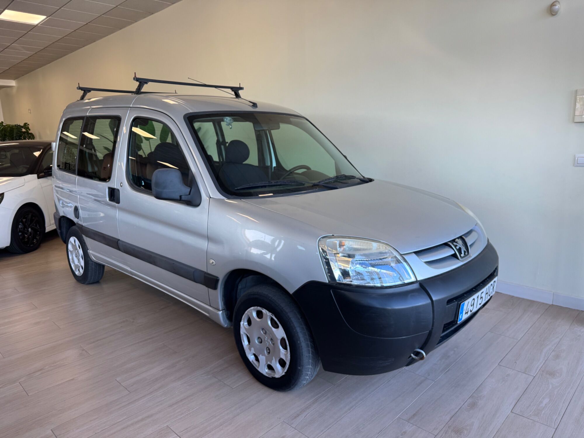 PEUGEOT Partner (Origin Combi 1.6HDI) en Cádiz