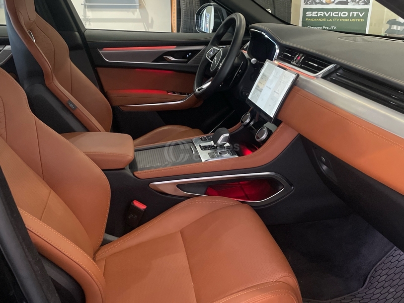 Foto del JAGUAR F-Pace 2.0D l4 MHEV R-Dynamic S 90th Anniversary AWD 204