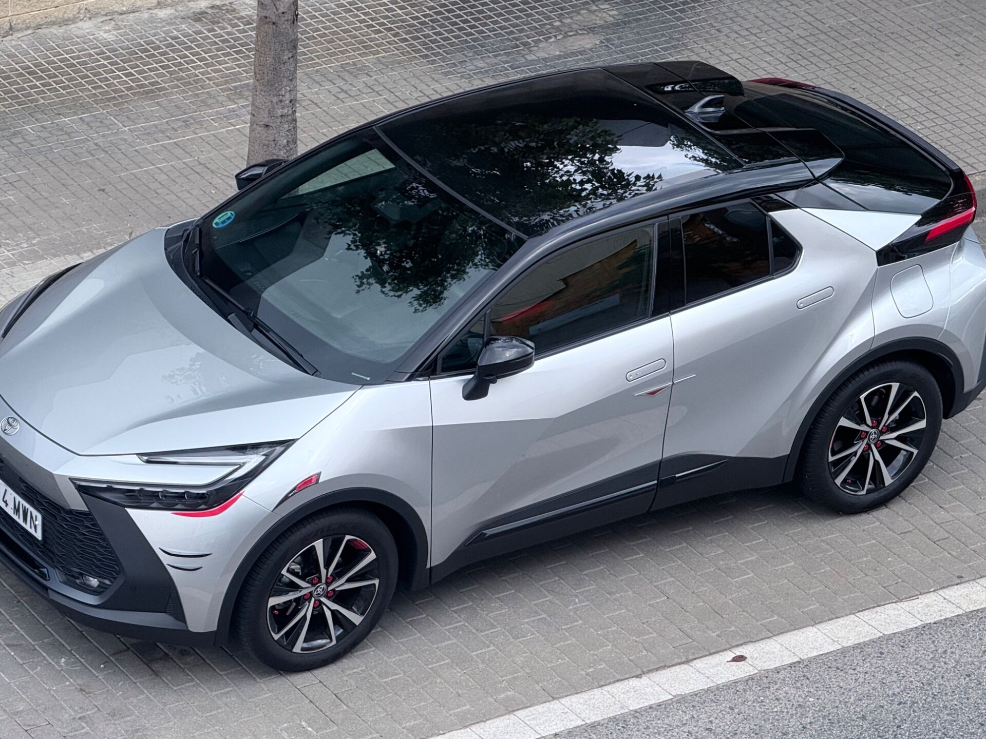 Imagen 2 de TOYOTA C-HR