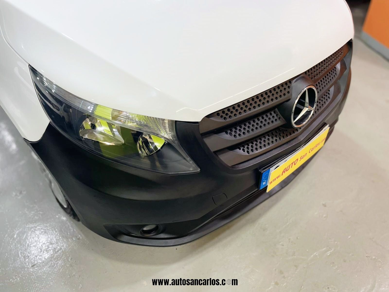Foto del MERCEDES Vito Furgón 110CDI tD Base Compacta