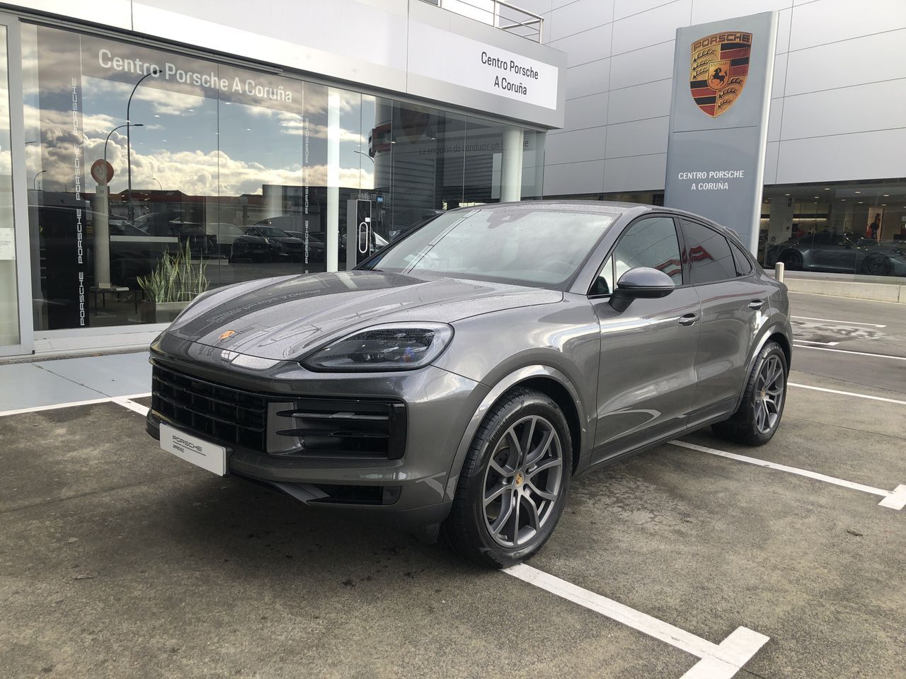 Foto del PORSCHE Cayenne Coupé E-Hybrid Aut.