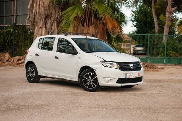 DACIA Sandero (Sandero ES - Ber5 1,5 dCi 75 EU5, Ambiance, 2013 - 2016) en 