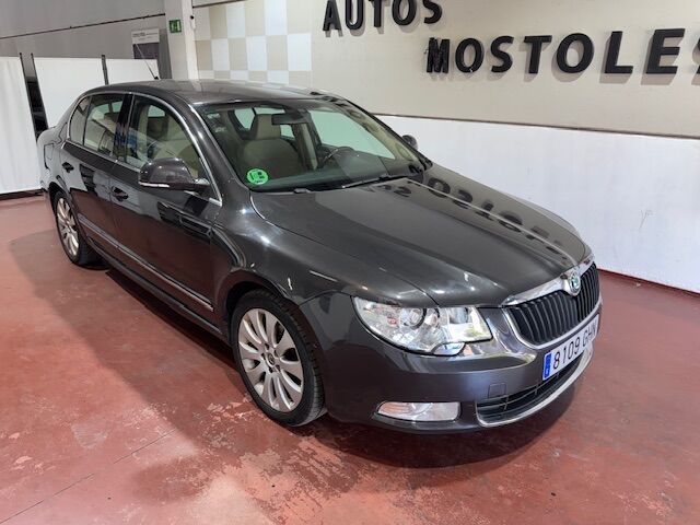 Foto del SKODA Superb 1.8 TSI Elegance DSG