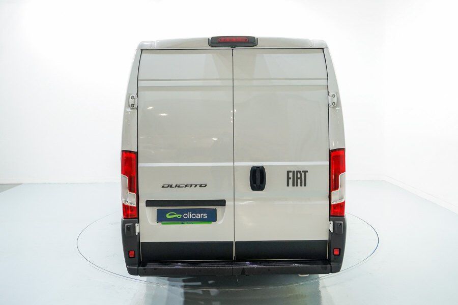 Foto del FIAT Ducato Fg. Maxi Heavy Duty 35 2.2BlueHDi L4 H2 140CV