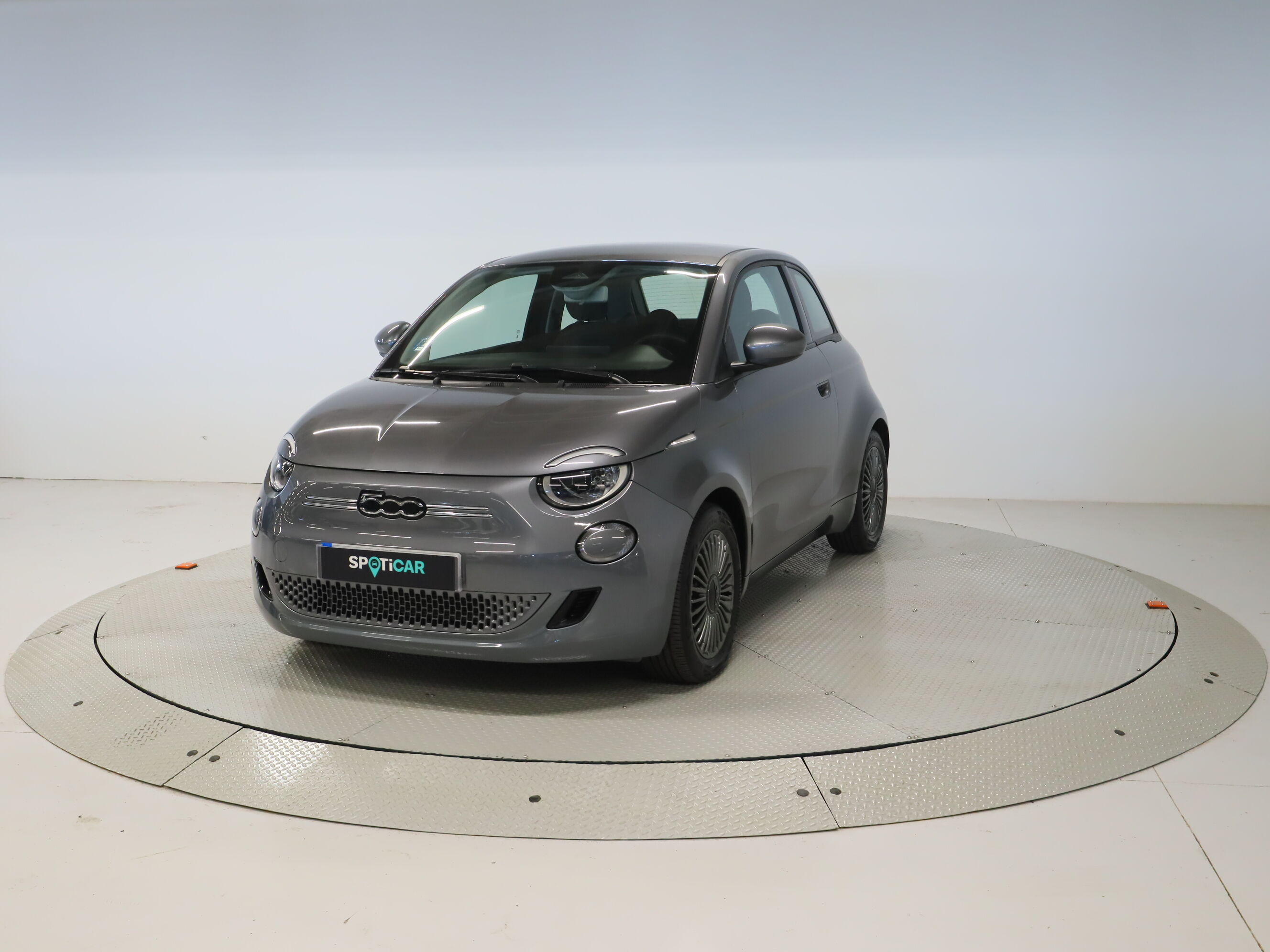 FIAT 500 (BEV 42KWH ICON 118 3P) en Baleares