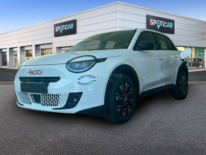 Foto del FIAT 600 e 115kw 54kwh Red