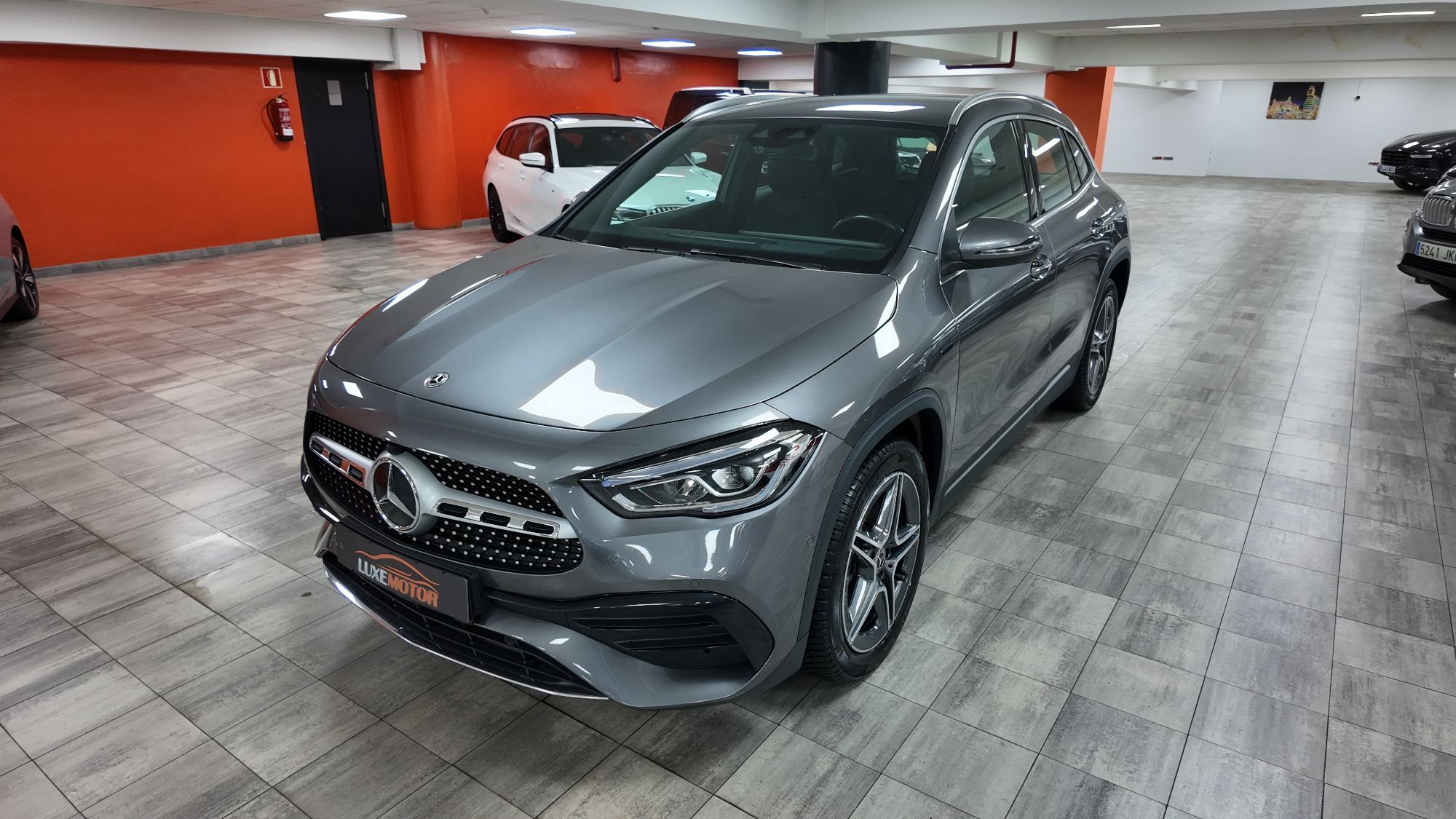 MERCEDES Clase GLA (GLA 250e) en Madrid