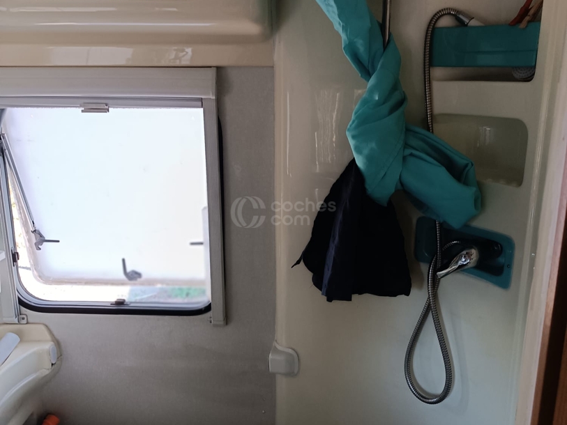 Foto del FIAT Ducato Combi 2.0JTD P. Medio Confort