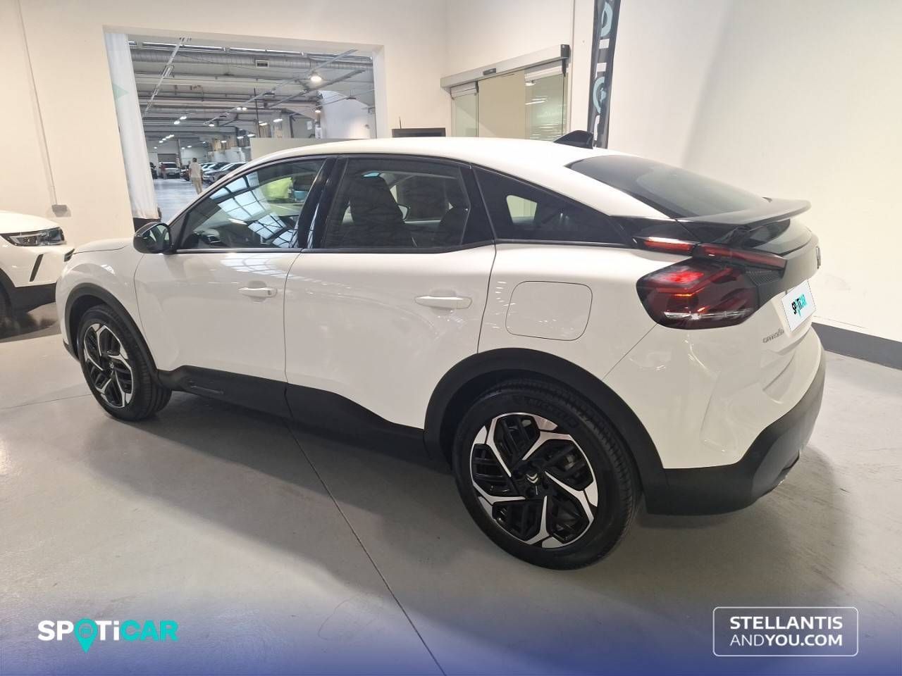 Foto del CITROEN C4 1.2 PureTech Plus S&S 130