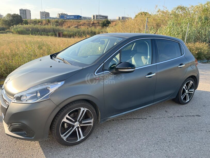 Foto del PEUGEOT 208 1.6BlueHDi S&S GT Line 120