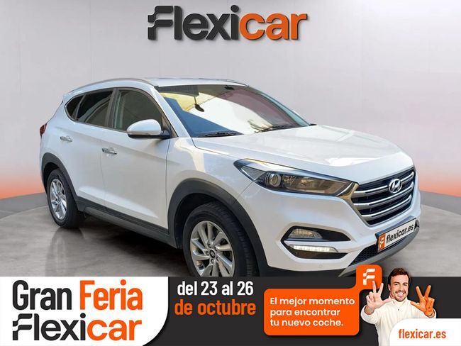 HYUNDAI Tucson (1.7 CRDi 115cv BlueDrive Essence 4x2) en Sevilla