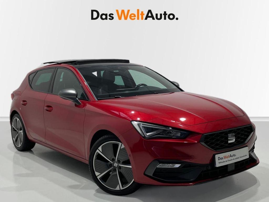 SEAT León (1.5 TSI S&S FR Go L 110 kW (150 CV)) en Barcelona