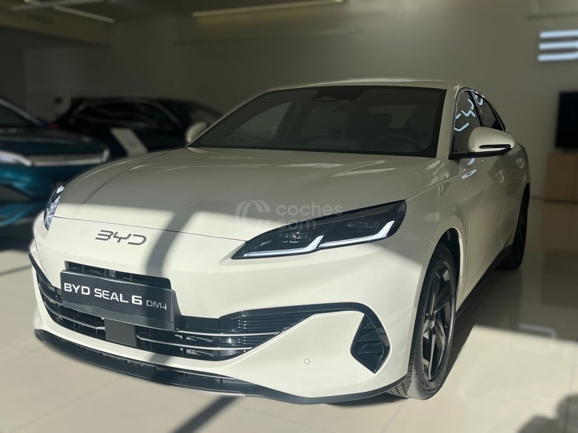Foto del BYD Seal 6 DM-i Comfort Lite 156kW