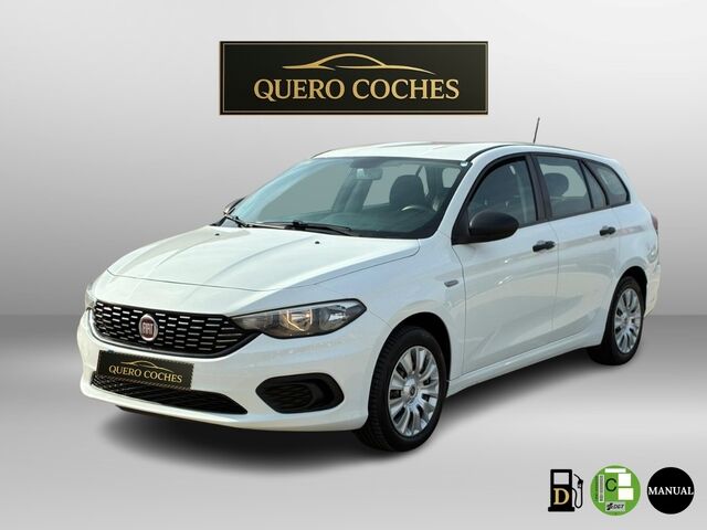 FIAT Tipo (1.6 Multijet Business 88 kW (120 CV)) en Barcelona