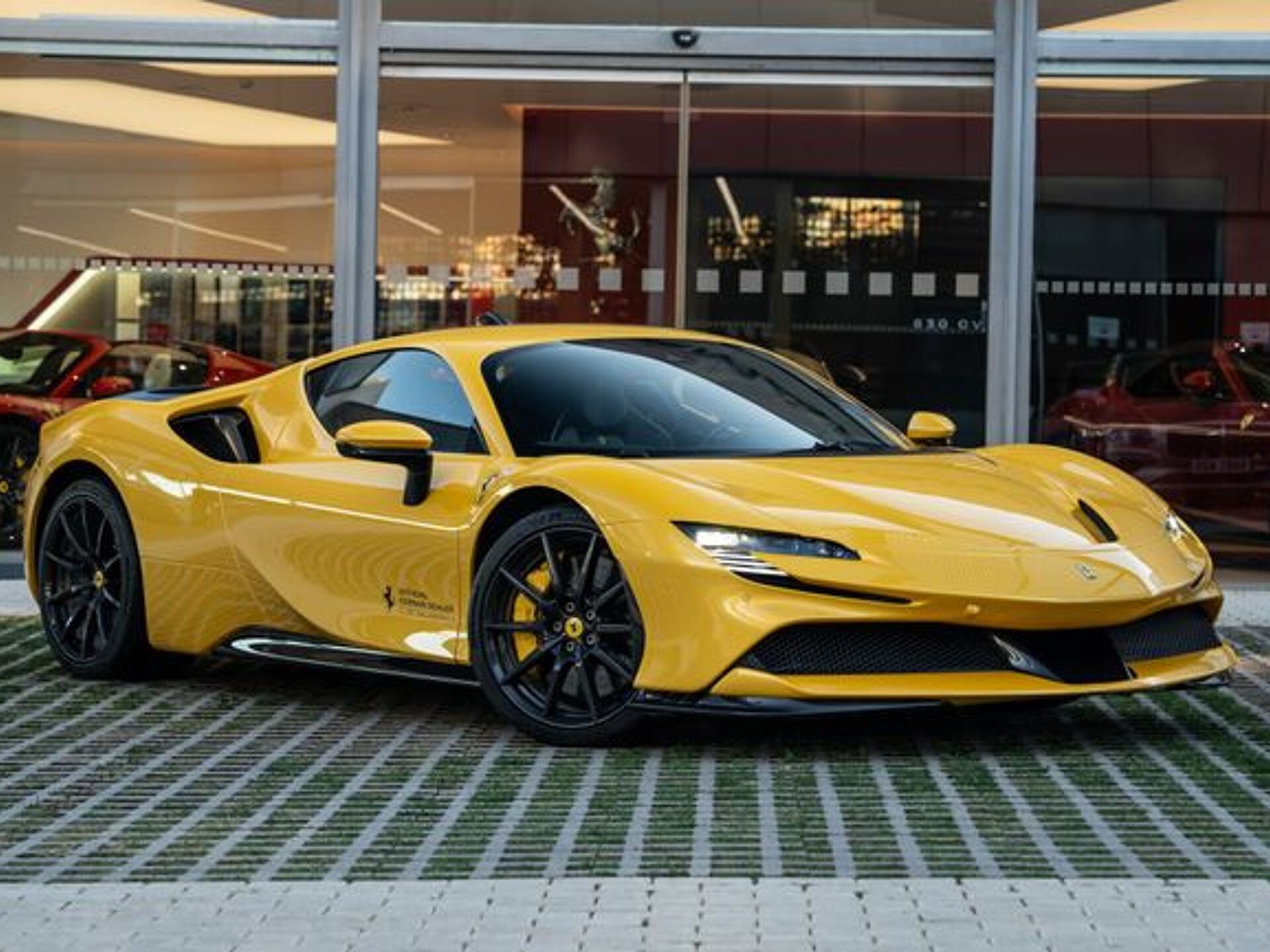 Imagen 2 de FERRARI SF90