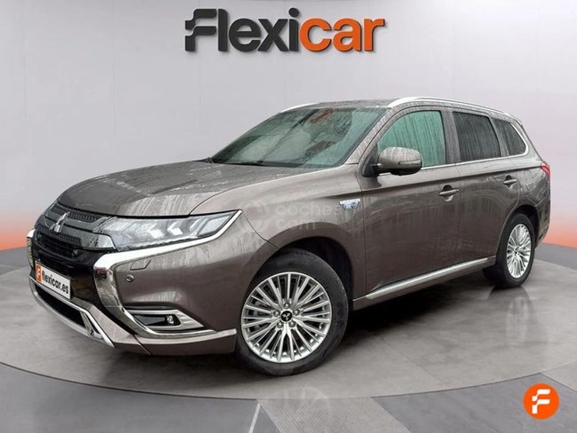 Foto del MITSUBISHI Outlander PHEV Kaiteki 4WD