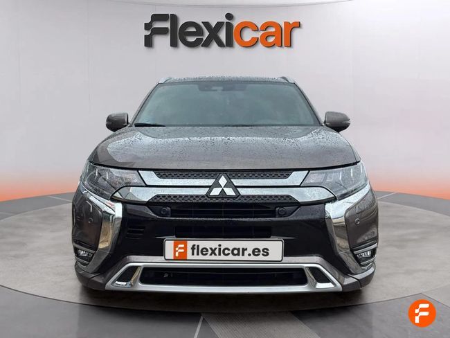 Foto del MITSUBISHI Outlander PHEV Kaiteki 4WD
