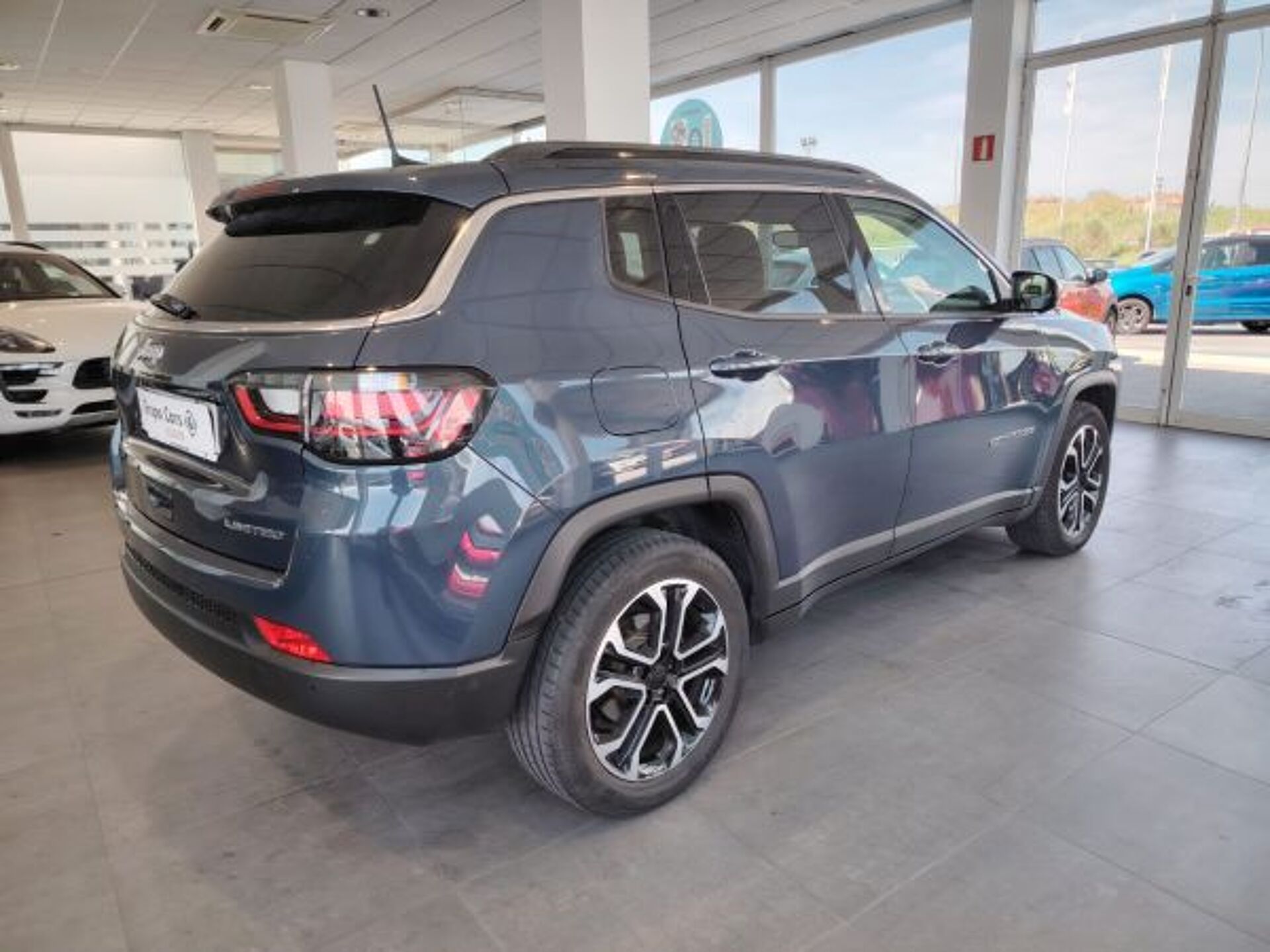 Imagen 3 de JEEP Compass