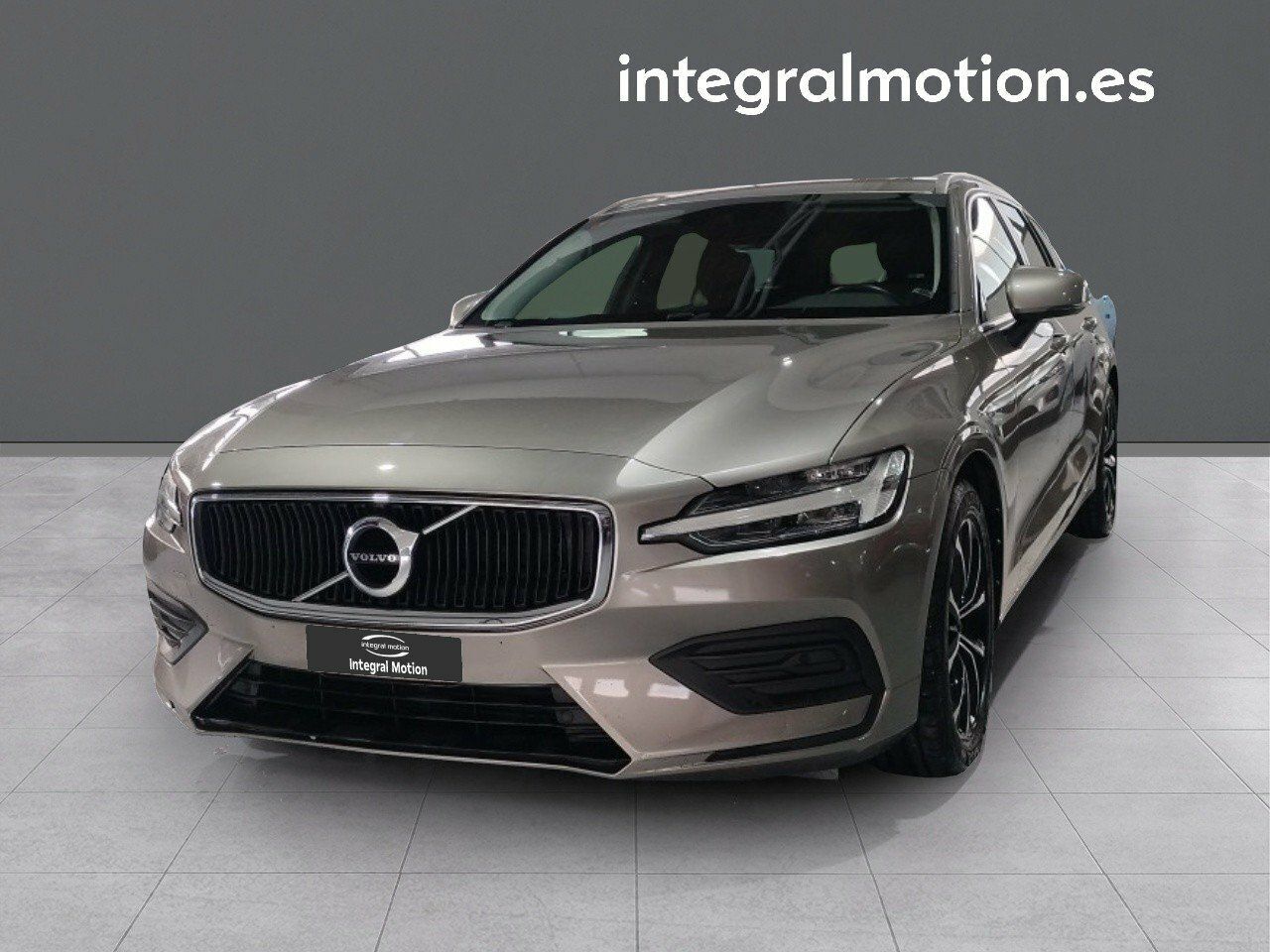 VOLVO V60 (2.0 D3 Momentum Pro) en Coruña, A