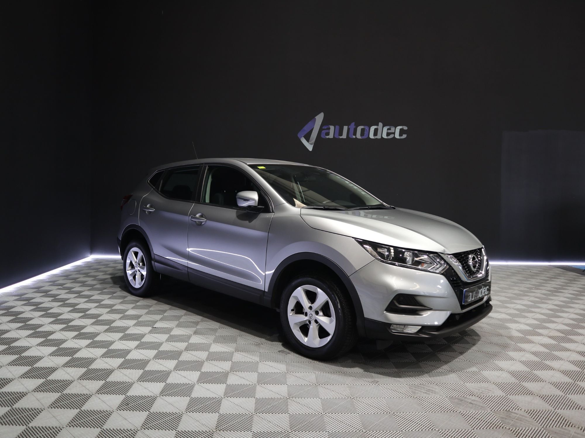 NISSAN Qashqai (1.5dCi Acenta 4x2 85kW) en Valencia